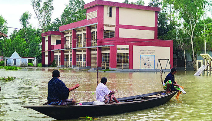 বন্যায় ২৭৯৯ প্রাথমিক বিদ্যালয় ক্ষতিগ্রস্ত