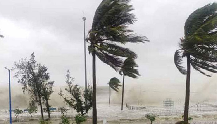 সন্ধ্যার মধ্যে ১১ অঞ্চলে ঝড়-বৃষ্টি, হুঁশিয়ারি সংকেত